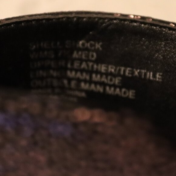 Kenneth Cole Reaction Shell Shock Heel Black Suede and metallic animal print 7.5 - Picture 6 of 14